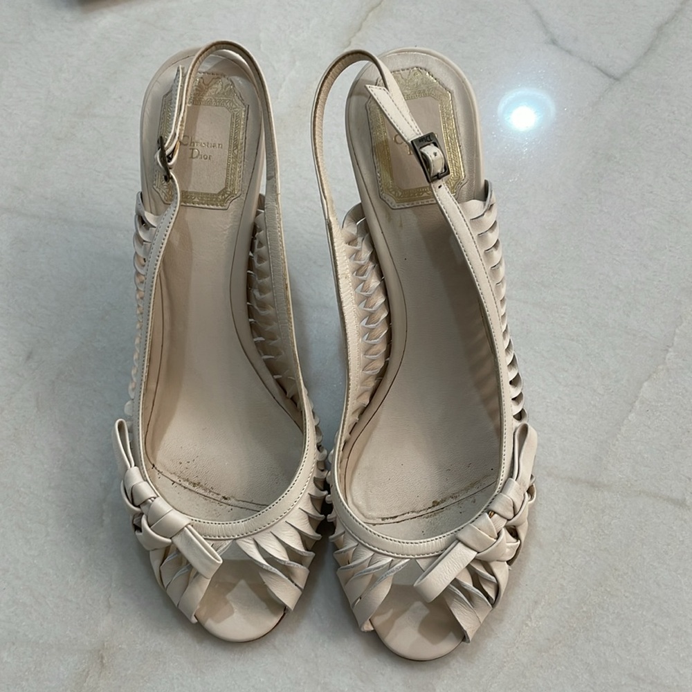 Dior Leather Cream Heeled - Picture 2 of 10